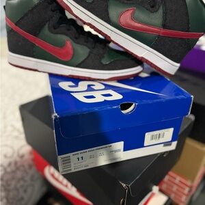 Nike Dunk High Premium SB Sneakers (2009 Resn )